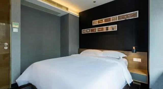 Люкс Deluxe Guangzhou HITO Apartment