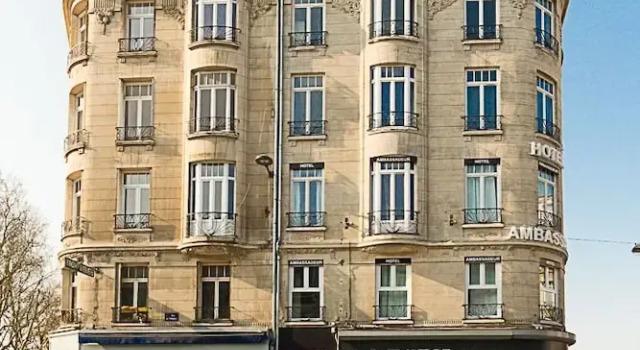 Hotel Chopin, Забронировать Отель Отели Лилля с парковкой, рядом с Chambre de Commerce, Парковка