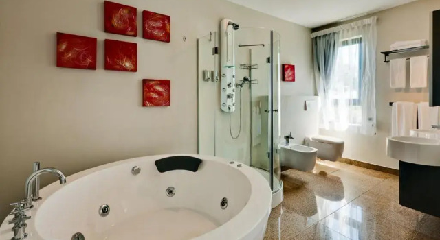Апартаменты Camps Bay Ruby Suite