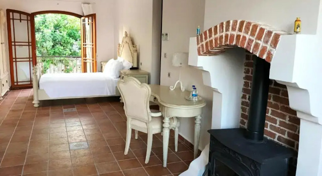 Полулюкс с видом на бассейн Villa Taraça Alaçatı Romantik Otel
