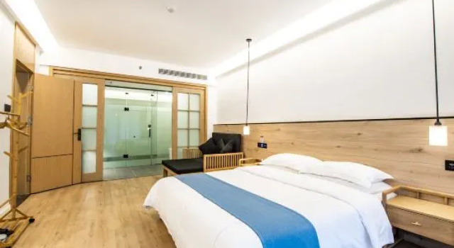 Suite Moon Ripple Bay Resort Hotel