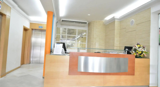 Loanda Hotel, Varaa Hotelli Hotellit Luanda aamiaisella, lähellä Jumbo Hypermarket Luanda, Aamiainen