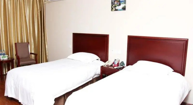GreenTree Inn Anhui Hefei Yuxi Road Yufeng Flower Fair Express Hotel, Rezerwuj Hotel Yaohai Hefei