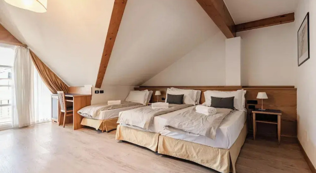 Четырёхместный номер Classic Hotel garni Meledrio