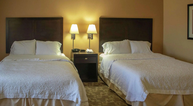 Четырёхместный номер Standard Hampton Inn & Suites-Knoxville/North I-75