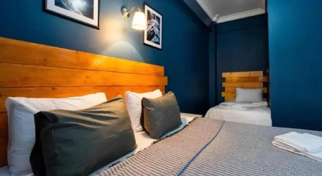 Laluna Hotel Near Grand Bazaar City Center, Забронировать Отель Фатих Стамбул, рядом с Библиотека Стамбульского университета