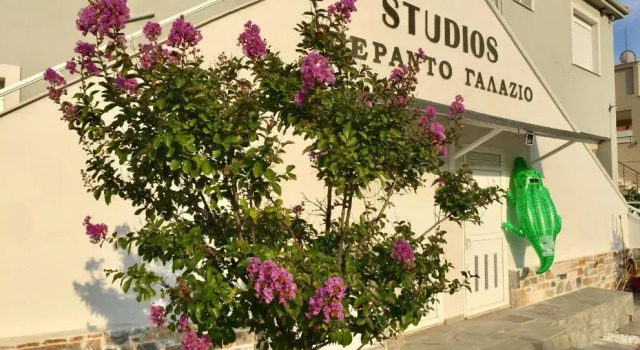 Endless Blue Studios, Book Hotel Chrisi Akti 
