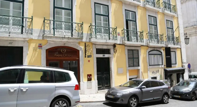 Lovelystay - Chiado 3Bedroom Wonder