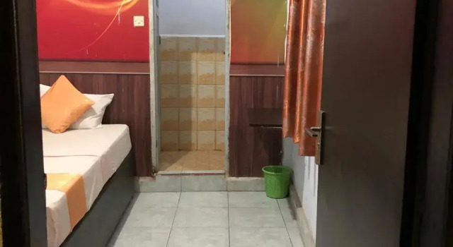 Hotel Warna, Prenota Hotel Hotel a Sulawesi con parcheggio, Parcheggio