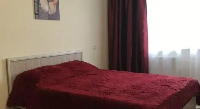 Apartamentyi Dizajnerov 13, Забронировать Отель Отели Томского района с парковкой, Парковка