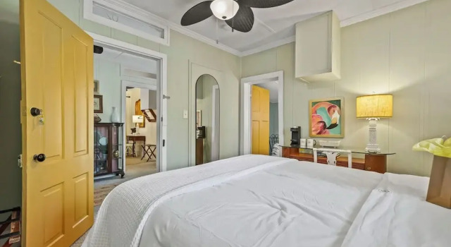 Люкс с видом на сад Old Carrabelle Hotel Captains Quarters Suite