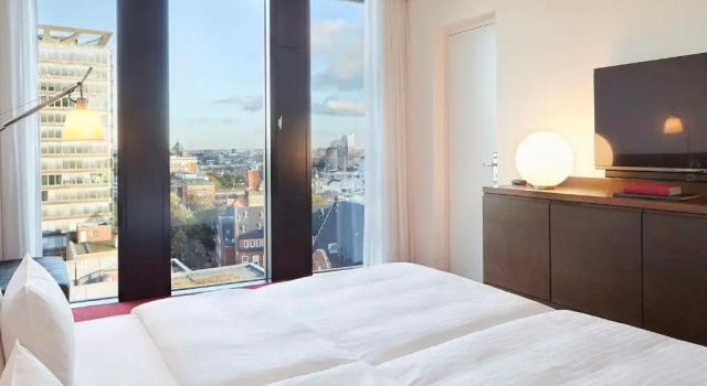 Двухместный номер Deluxe Empire Riverside Hotel