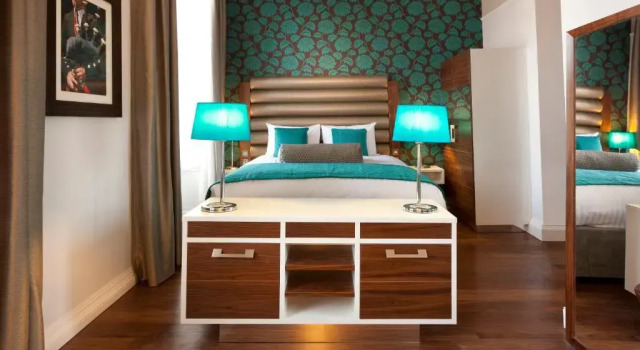 Двухместный люкс Hotel Indigo Edinburgh by IHG