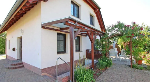 Ferienwohnung Gro_ Plasten SEE 9671, Забронировать Отель Отели Мекленбургское поозёрье с парковкой, Парковка