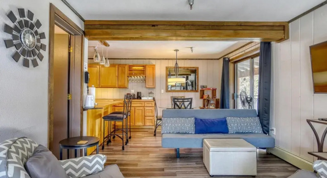 Geothermally Heated Outdoor Pool and Scenic Deck - Cozy Studio Retreat, Забронировать Отель Говермент Кэмп Маунт Худ