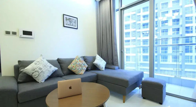 Smiley Apartment - Vinhome