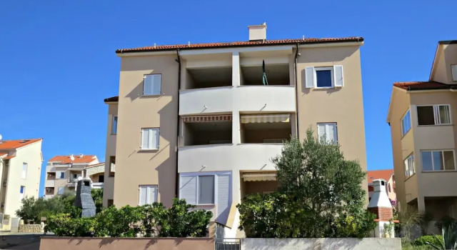 Apartment Haris