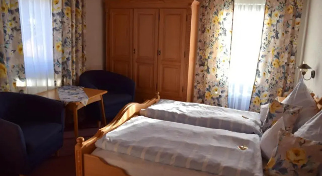 Двухместный номер Standard с балконом Hotel Tannenhof