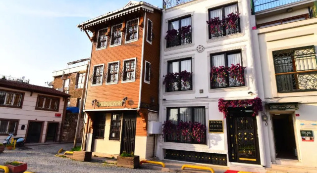 Little Sofia Hotel