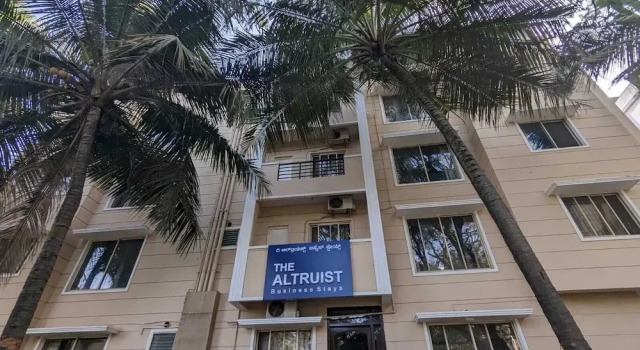 The Altruist Bellandur ORR Hotel, Забронировать Отель Бангалор штат Карнатака, рядом с Озеро Белландер