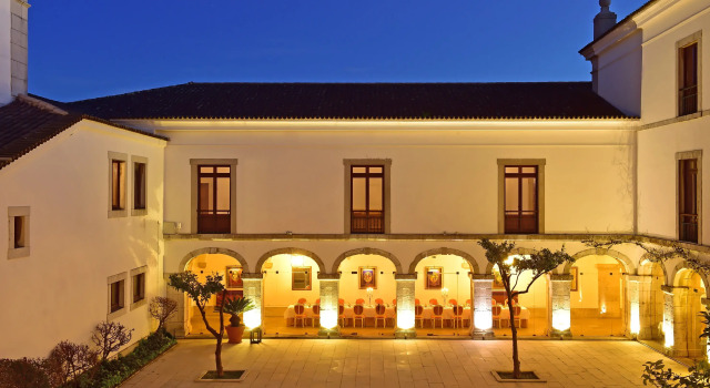 Pousada Castelo de Palmela - Historic Hotel