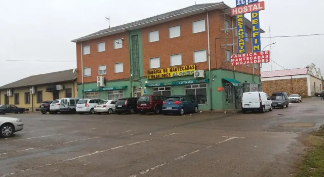 Hostal Restaurante Delfin, Rezerwuj Hostel Astorga 