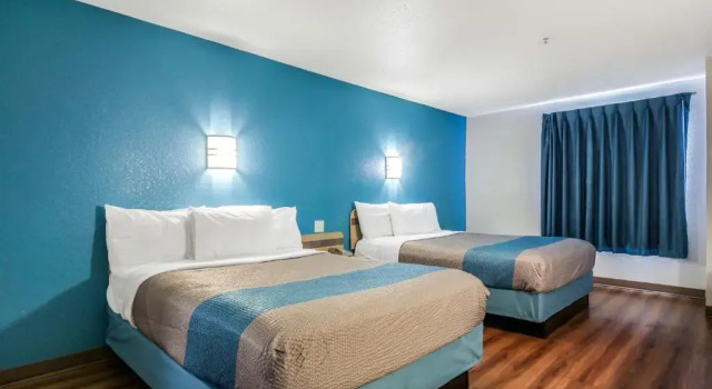 Четырёхместный номер Deluxe Motel 6 New Braunfels