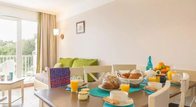 Апартаменты c 1 комнатой с балконом Village Normandy Garden Pierre & Vacances