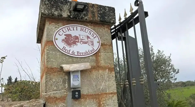 Curti Russi, Varaa Hotelli Monteroni di Lecce Salento