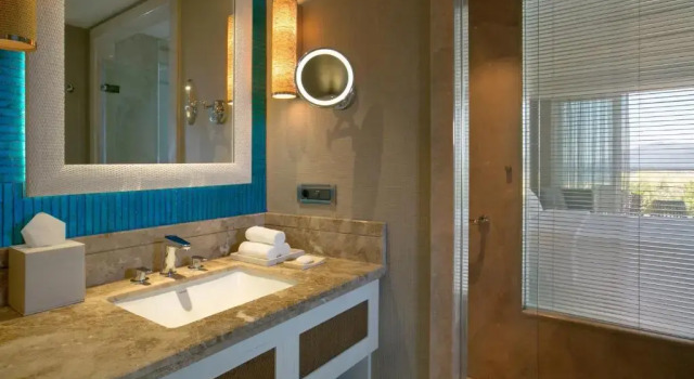 Двухместный номер Premier Caresse, a Luxury Collection Resort & Spa, Bodrum