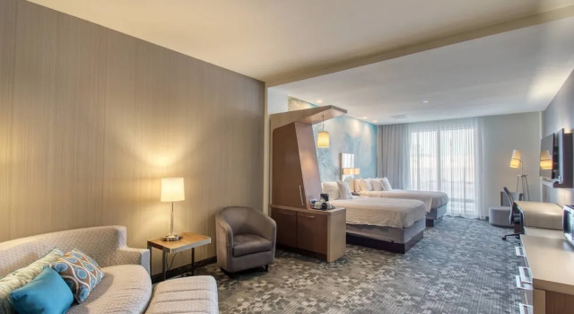 Люкс Courtyard by Marriott Fargo