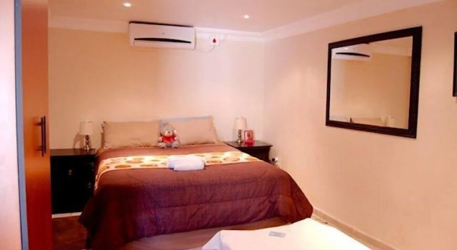 Nandi'S Guesthouse, Reservar Hotel Akasia Pretoria