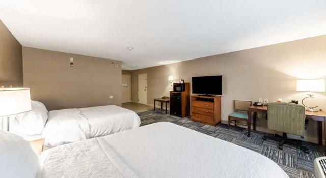 Номер Standard Hampton Inn Greenfield