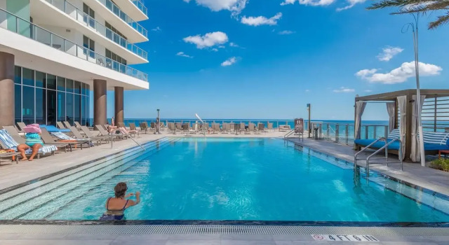 Номер Luxury Private Ocean Condos at Hyde Beach Resort & Residences