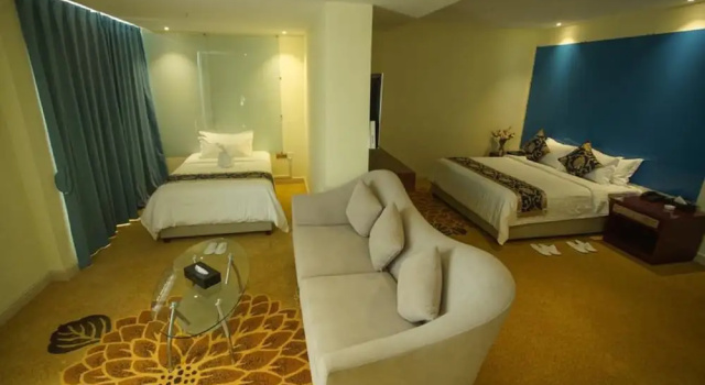 Трёхместный номер Executive Grand Park Hotel