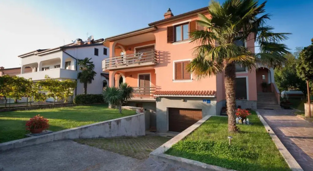 Apartment Dokoza, Забронировать Апартаменты/квартира Умаг Umag Riviera