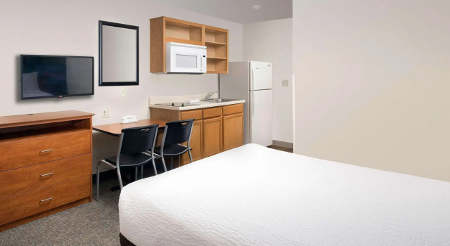 Двухместный номер Standard WoodSpring Suites Gainesville I-75