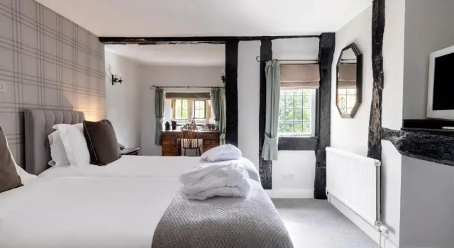 Номер Executive Karma Salford Hall Hotel