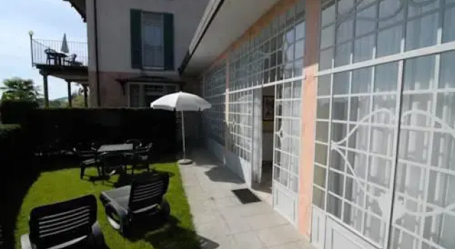 Villa Anna, Забронировать Вилла Лавено Provincia di Varese