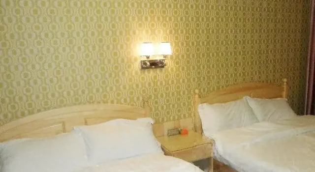 Pod Inn (Beijing Luoguxiang Houhai Gulou)