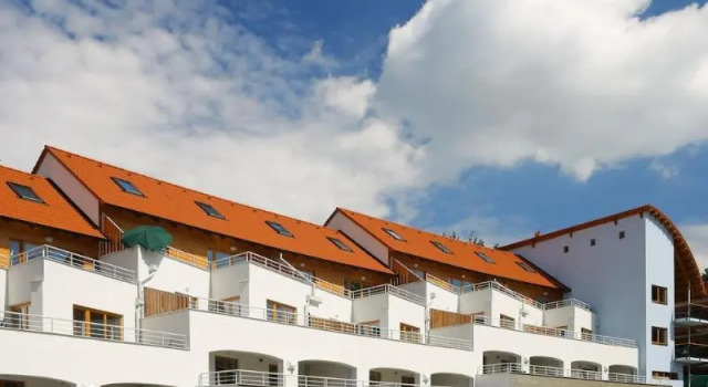 Lipno Lake Resort, Забронировать Курортный отель Липно-над-Влтавой Водохранилище Липно
