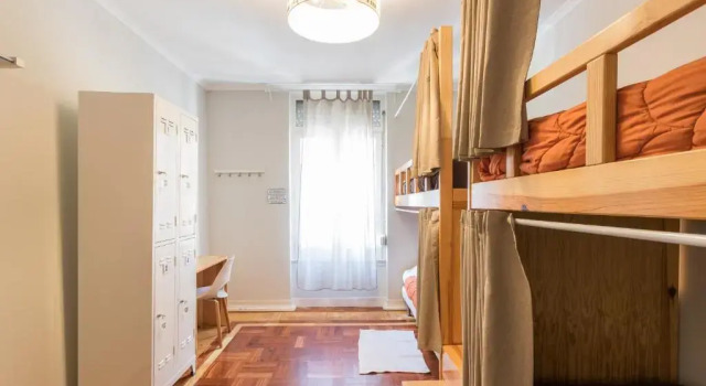 Кровать в общем номере Lisboa Central Hostel