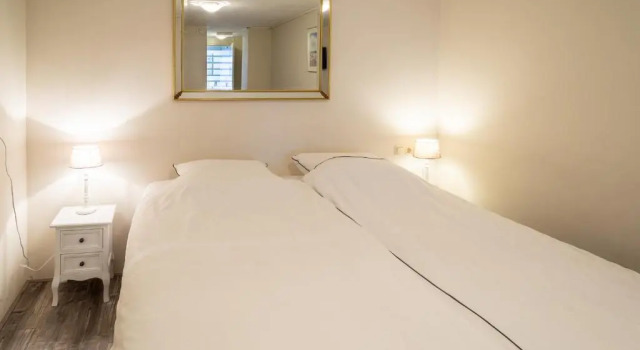 Апартаменты Sleep&Stay Floris IV