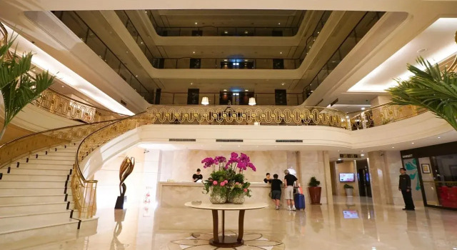 Justwin Grand Hotel