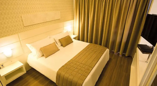 Люкс Superior Swan Tower Porto Alegre