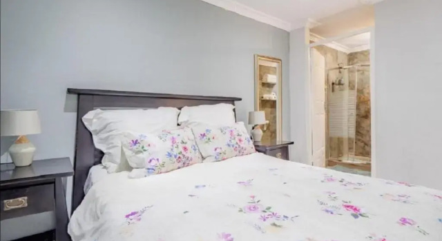 Cosy Siare Garden Unit, Забронировать Отель Дурбан Квазулу-Наталь, рядом с Центр культурного наследия «Като-Манор»
