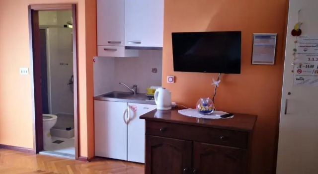 Студия с балконом и с видом на море Nina Apartments