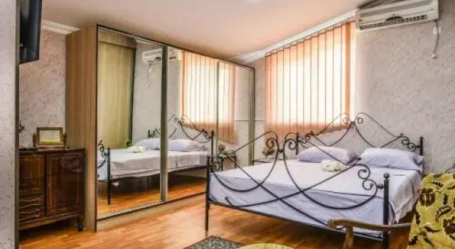 Hotel S.R