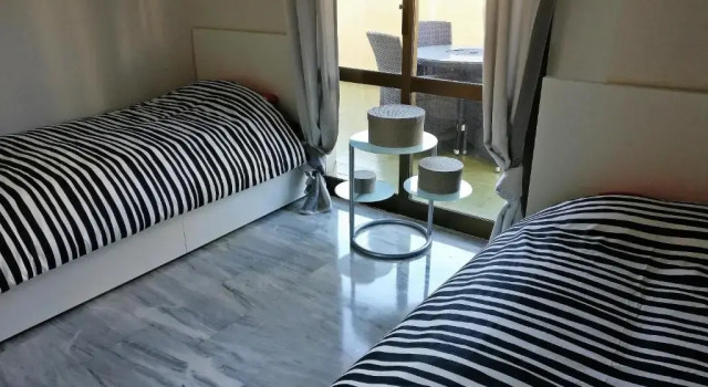 2 BEDROOM 2 BATHROOM APARTMENT in the heart of Fuengirola with big terrace and free parking space close to beach