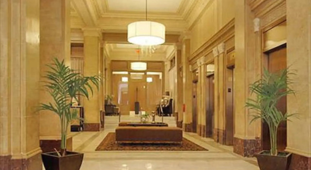 Global Luxury Suites at The White House